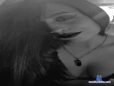 im_aliciagrey cam4 bicurious performer from Republic of Colombia schoolgirl deepthroat masturbation squirt pee striptease blowjob 