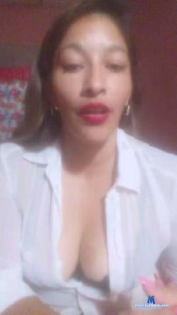 MiReyna cam4 live cam performer profile