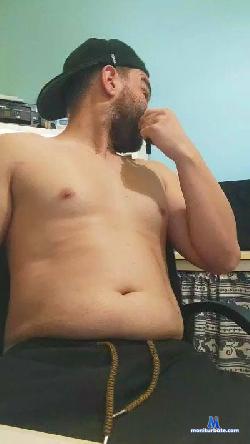 Giakbomber92 cam4 live cam performer profile