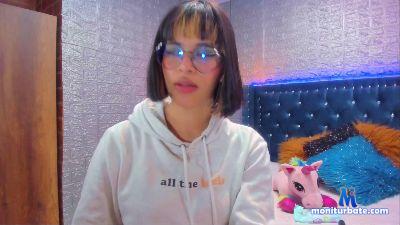 AbbyTaylorX cam4 bisexual performer from Republic of Italy gamer blowjob ass spanking 