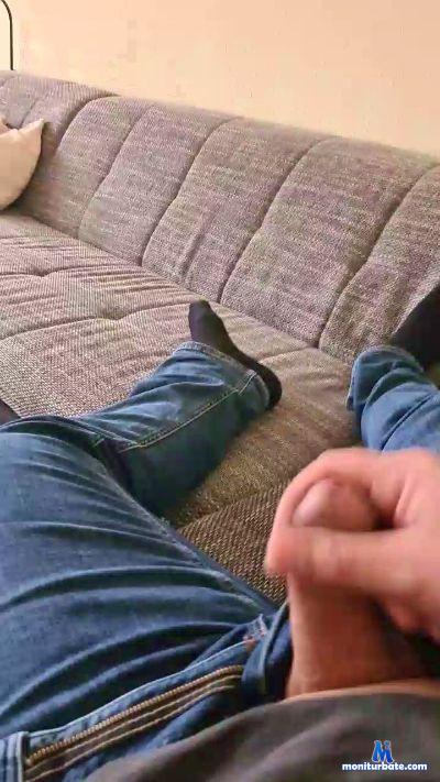funnymann07 cam4 bicurious performer from Federal Republic of Germany  