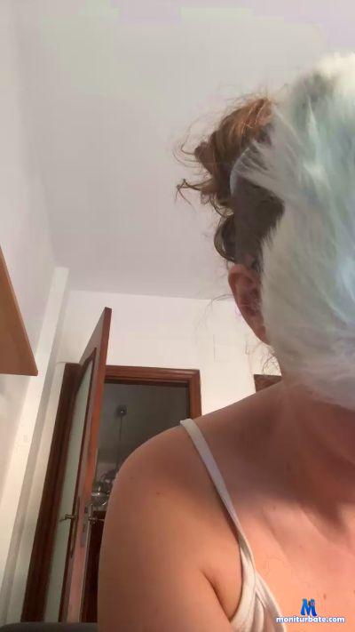 sweetsakura2 cam4 bicurious performer from Republic of Italy feet tette masturbation pornstar 