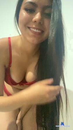 mhillyzinha1 cam4 live cam performer profile