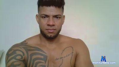 leodot43 cam4 bisexual performer from Federative Republic of Brazil  