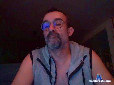 passchoo cam4 gay performer from French Republic  