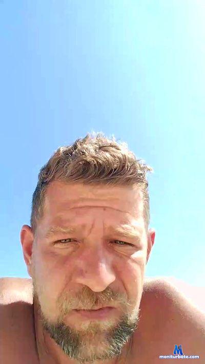 Nudista1984 cam4 bisexual performer from Republic of Italy  