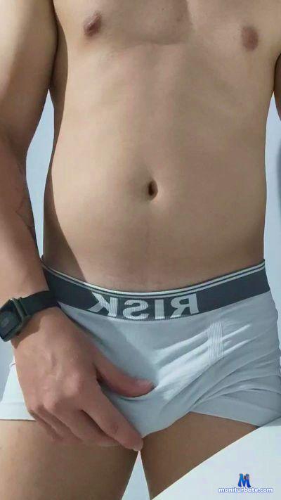 orfeo_devil cam4 gay performer from Republic of Colombia  