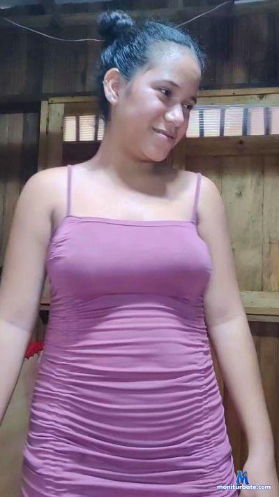 Aranza26 cam4 bisexual performer from Republic of Colombia  