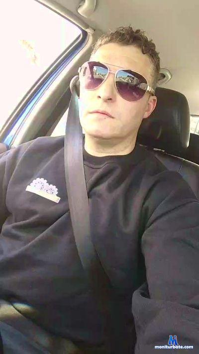jonas775 cam4 straight performer from Republic of Italy  
