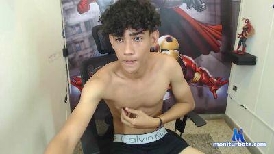 Jake_Wiliams cam4 bisexual performer from United States of America armpits striptease cum C2C masturbation schoolgirl spanking 