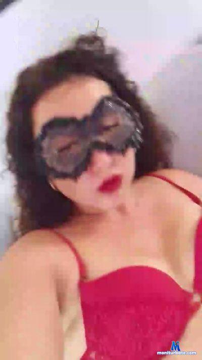 Rose_sensual cam4 straight performer from French Republic voyeurs amateur anal pussy 