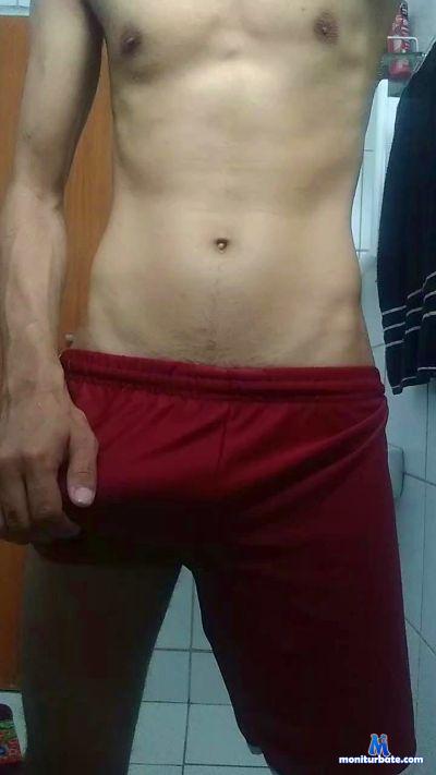Lorran_hot cam4 bisexual performer from Federative Republic of Brazil  