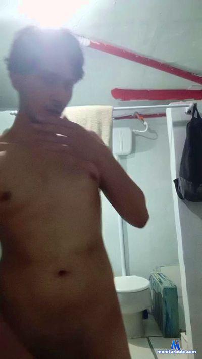 bamen25 cam4 gay performer from Federative Republic of Brazil feet masturbation macho atletic 