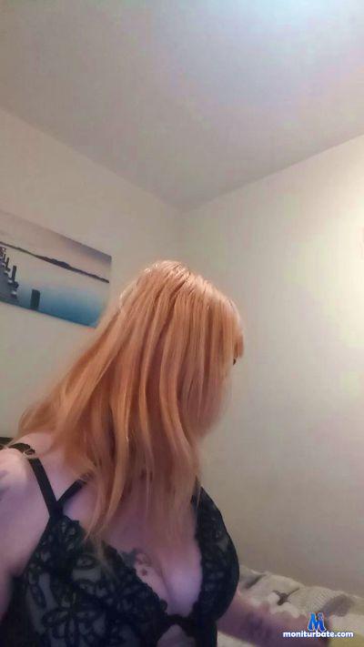 Pudding1994 cam4 bisexual performer from United Kingdom of Great Britain & Northern Ireland  