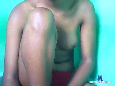 hotsergio83 cam4 gay performer from French Republic  