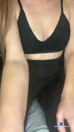 Dolliee9 cam4 livecam show performer room profile