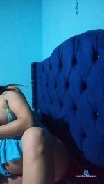 Miahbelle cam4 livecam show performer room profile