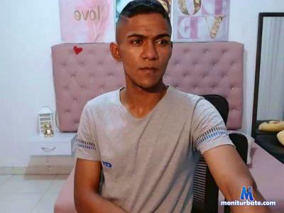 gordo150kg cam4 gay performer from Argentine Republic  