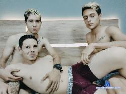 FriendlyGuyxx cam4 live cam performer profile