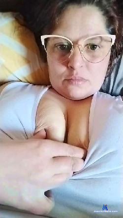 estrella208 cam4 live cam performer profile
