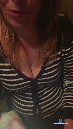 Idaisy cam4 livecam show performer room profile