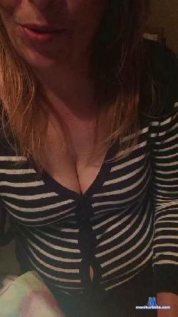 Idaisy cam4 live cam performer profile