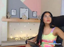 Rosazitrone cam4 live cam performer profile