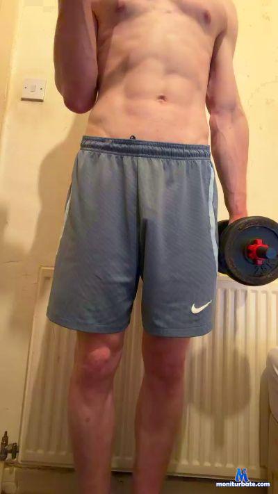 GymBuilt cam4 unknown performer from United Kingdom of Great Britain & Northern Ireland feet cum C2C masturbation oil amateur pornstar 