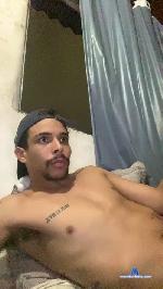 HugoMoretti cam4 livecam show performer room profile