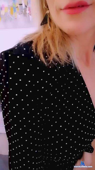 mia_sex_xxx cam4 straight performer from French Republic  
