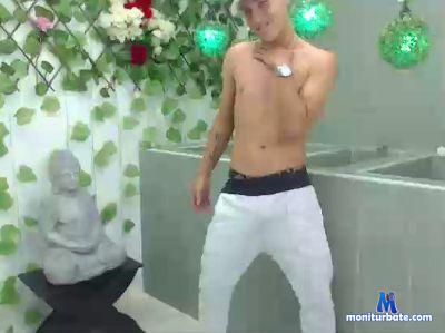 kalleblondon cam4 gay performer from Federative Republic of Brazil  