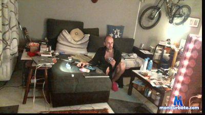 cro1988cro cam4 bisexual performer from Republic of Croatia  