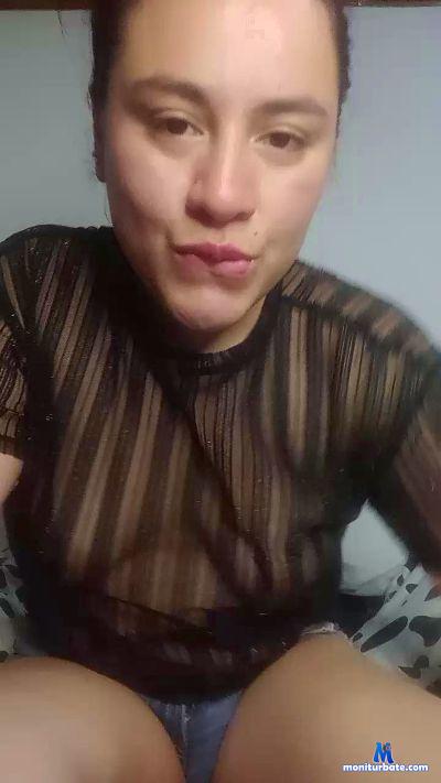 alondra_cute cam4 bicurious performer from Kingdom of Spain public cute horny big boobs spaking pussy 