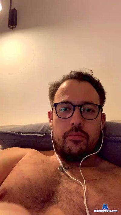 analxx_fun cam4 unknown performer from United Kingdom of Great Britain & Northern Ireland  