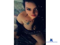 Naughty_Emiliex cam4 live cam performer profile