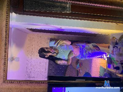 xiimena_joness cam4 unknown performer from United States of America  
