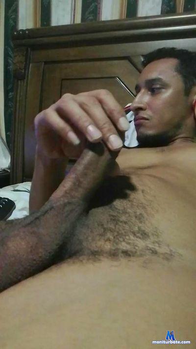 hotass985 cam4 bisexual performer from Republic of Slovenia  