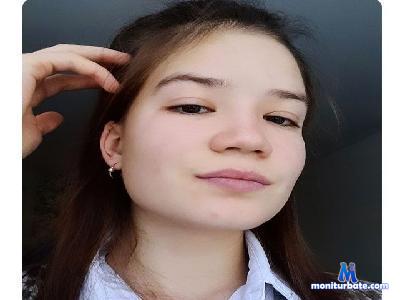 ScarlettsMitch cam4 straight performer from United States of America cum striptease squirt schoolgirl pussy ass anal 