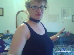 Hure36 cam4 live cam performer profile