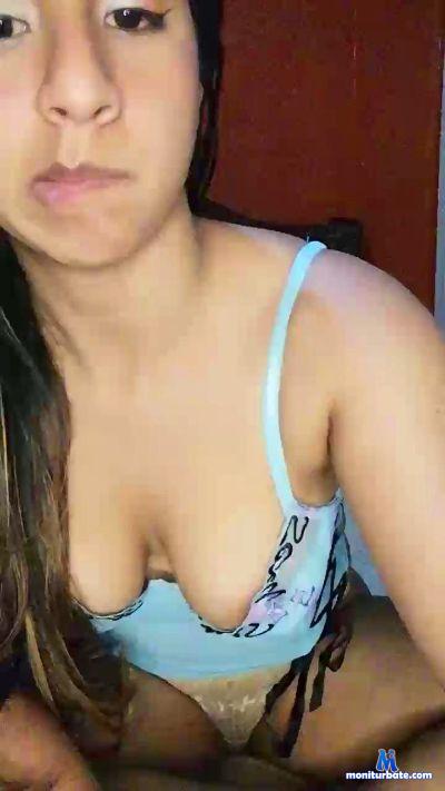 morena_show4 cam4 bicurious performer from Republic of Colombia ass bigboobs lesbian squirt anal 