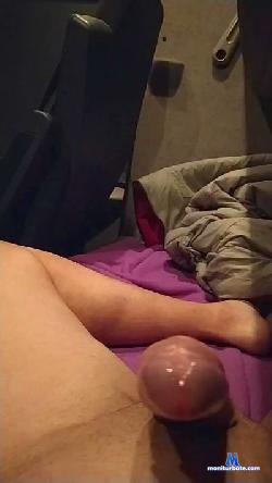 Rubenkyx cam4 live cam performer profile