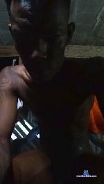 luisfe222xxx cam4 livecam show performer room profile