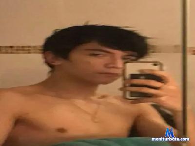 Mattoliver666 cam4 gay performer from French Republic  