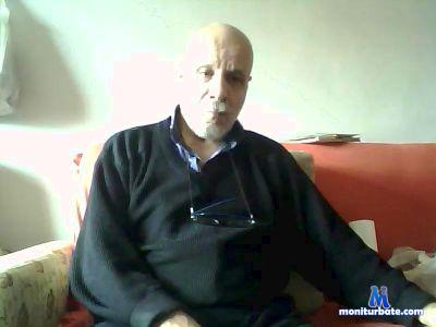 elmorfema cam4 bicurious performer from Kingdom of Spain livetouch 