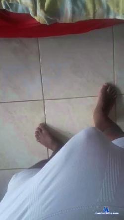 adenilton24 cam4 live cam performer profile