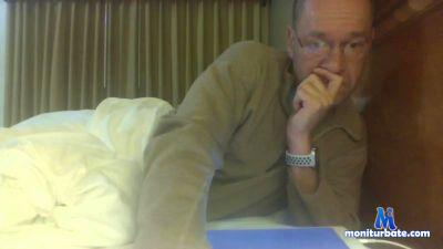 wiseassroman cam4 bicurious performer from Republic of Cuba  