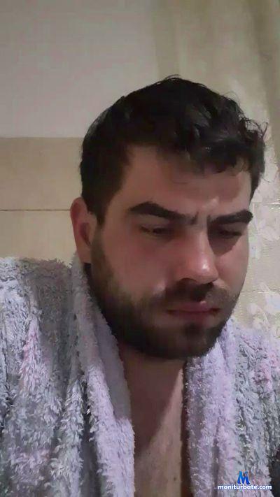 Alexutzu212 cam4 gay performer from Romania  
