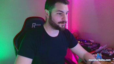 kikevilly1 cam4 straight performer from Kingdom of Spain ventipocos hetero amateur joven Andalucia 