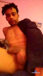 UJunim cam4 livecam show performer room profile