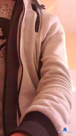 talou26hot1 cam4 live cam performer profile
